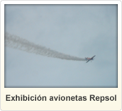 Exhibición avionetas Repsol